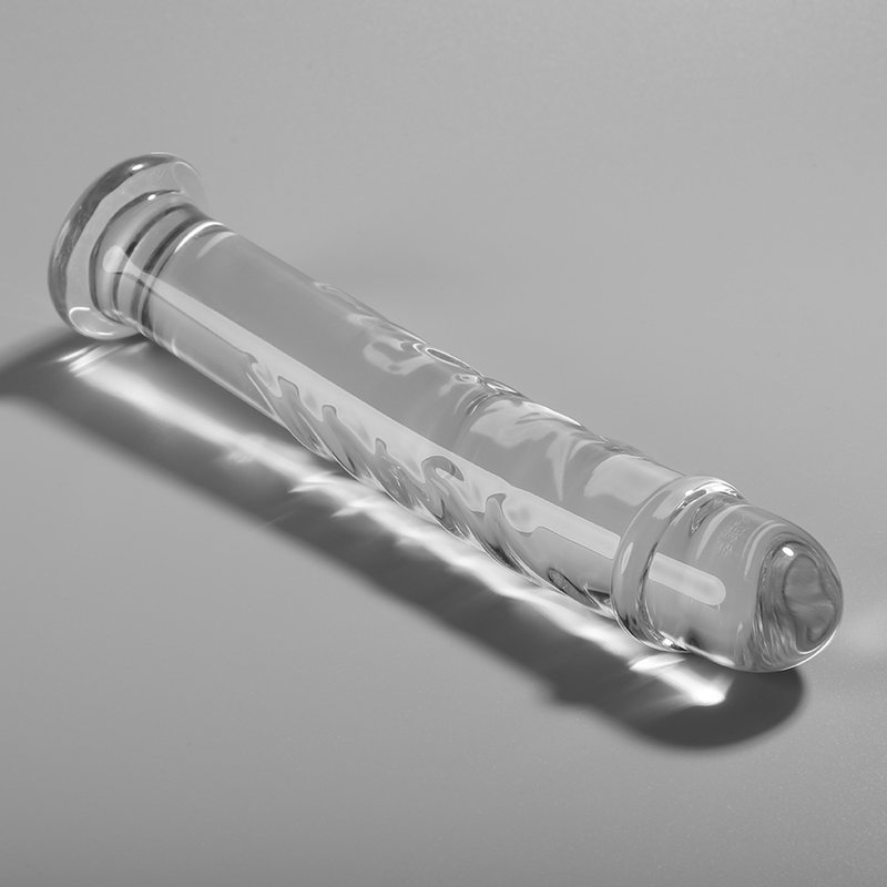 Nebula Series by Ibiza — Modelo 16 dildo de cristal transparente